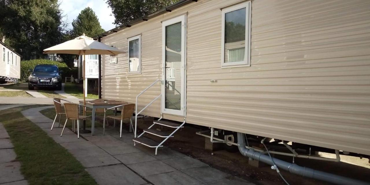 Hotel Haven Rockley Park,Lytchett Bay View Poole Exterior foto